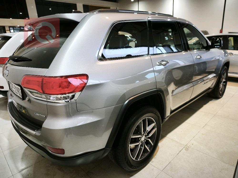 جيب جراند شيروكي